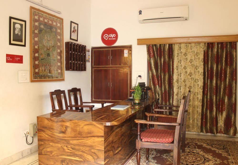 Oyo 1159 Hotel Chandra Prakash Ουνταϊπούρ Εξωτερικό φωτογραφία