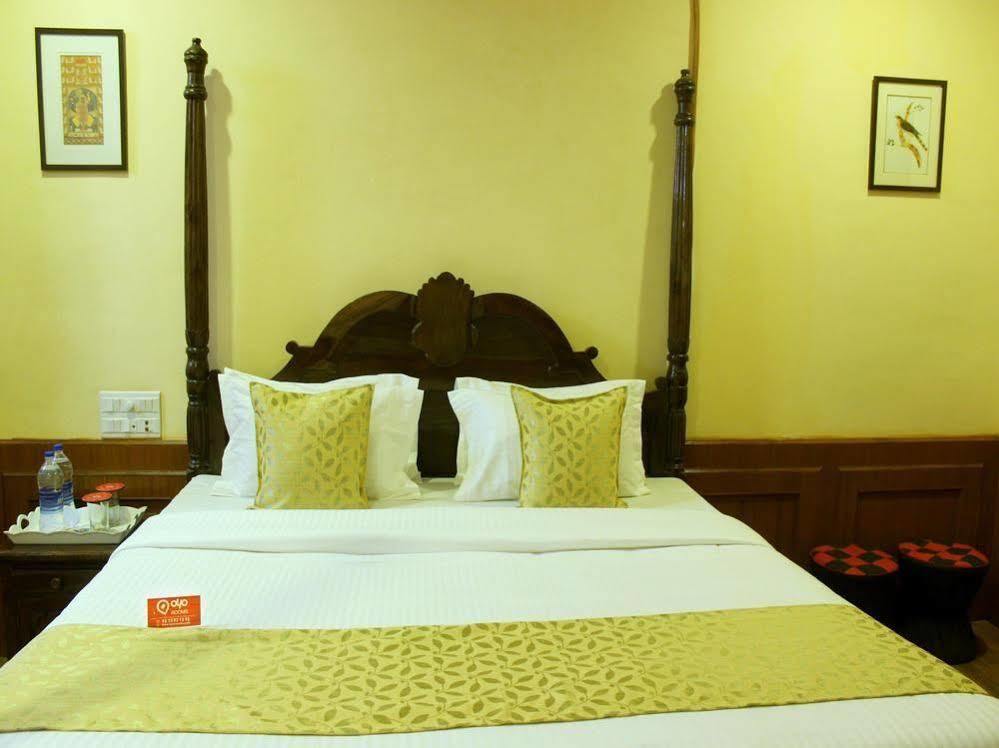 Oyo 1159 Hotel Chandra Prakash Ουνταϊπούρ Εξωτερικό φωτογραφία