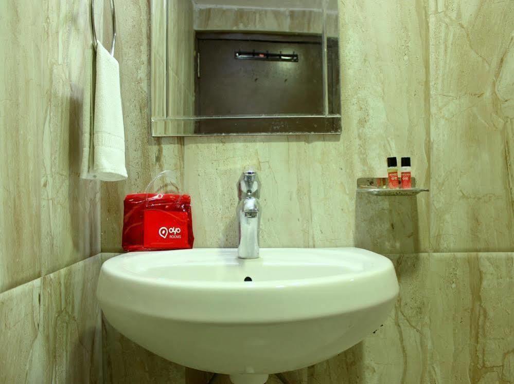 Oyo 1159 Hotel Chandra Prakash Ουνταϊπούρ Εξωτερικό φωτογραφία