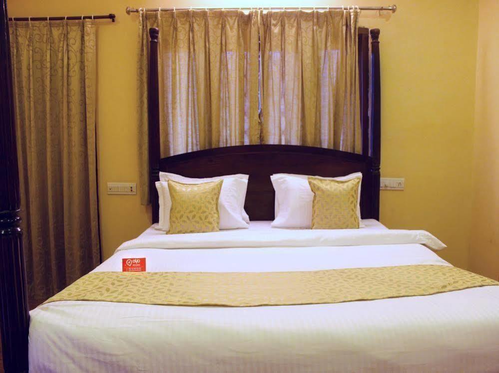 Oyo 1159 Hotel Chandra Prakash Ουνταϊπούρ Εξωτερικό φωτογραφία
