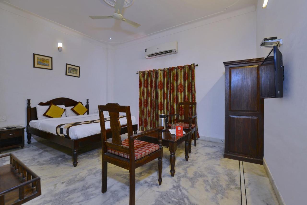 Oyo 1159 Hotel Chandra Prakash Ουνταϊπούρ Εξωτερικό φωτογραφία