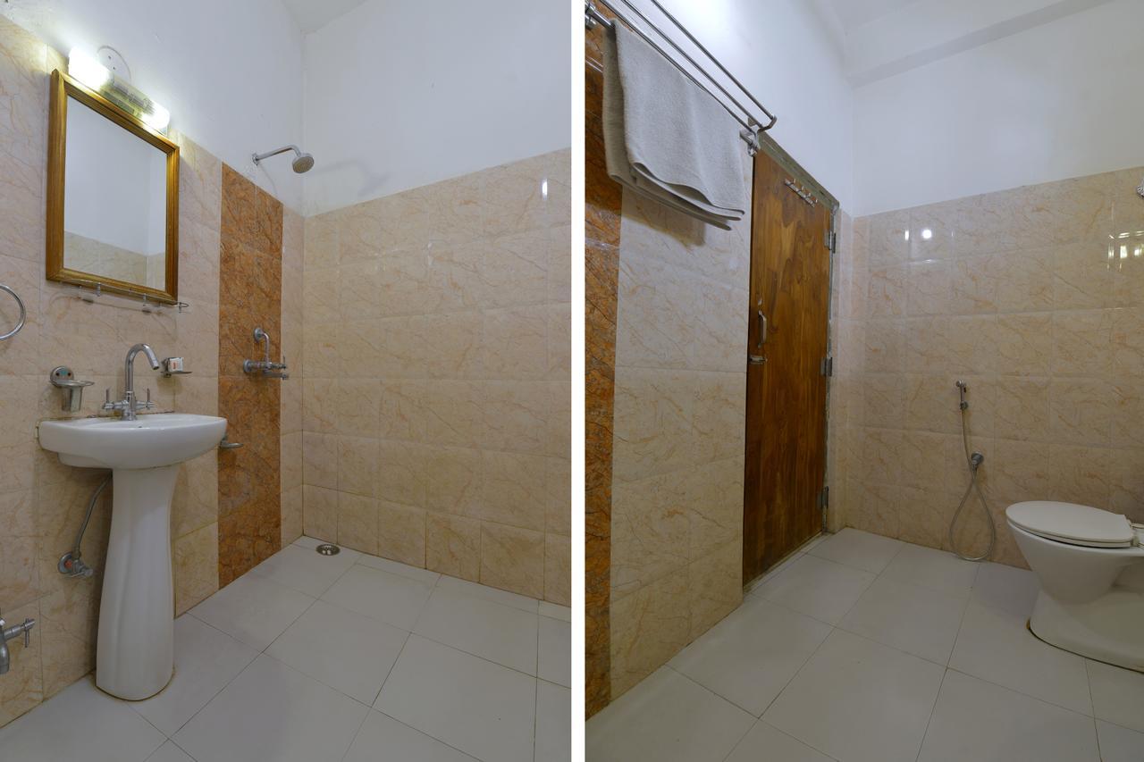 Oyo 1159 Hotel Chandra Prakash Ουνταϊπούρ Εξωτερικό φωτογραφία